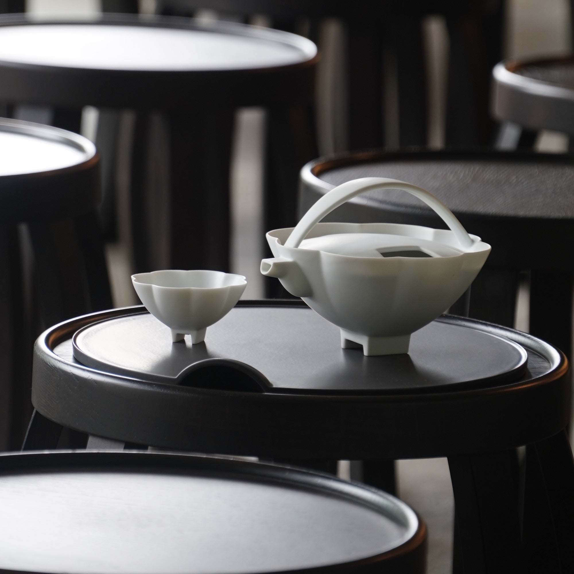 山海觀｜適合泡綠茶的高腳茶壺推薦｜八方新氣NewChi Porcelain