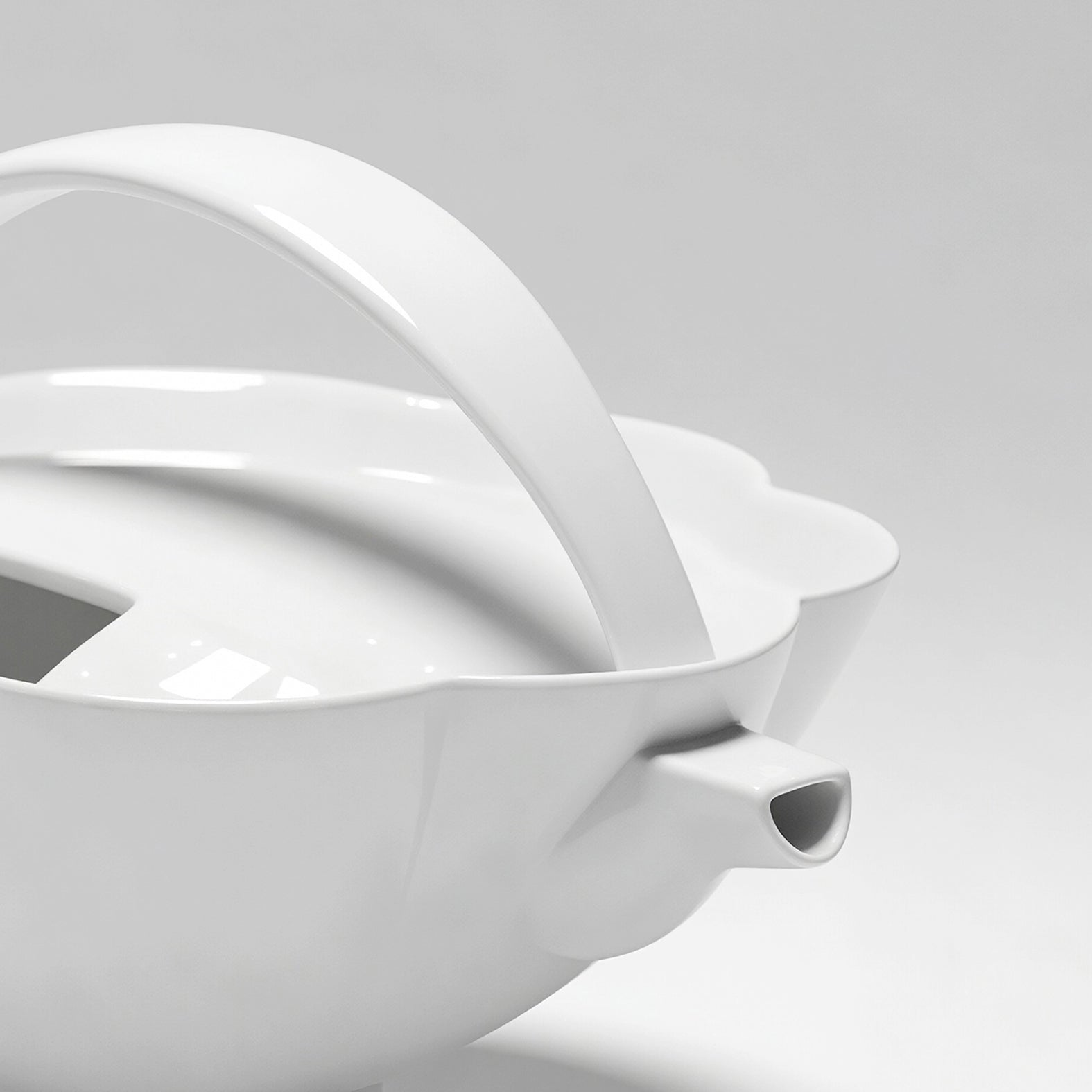 八方新氣 瓷器 茶具組 山海觀 咖啡杯 茶杯 杯子款式 白瓷 陶瓷 茶器 茶壺 造型壺 藝術茶壺 造型杯 亮面 白 壺嘴特寫