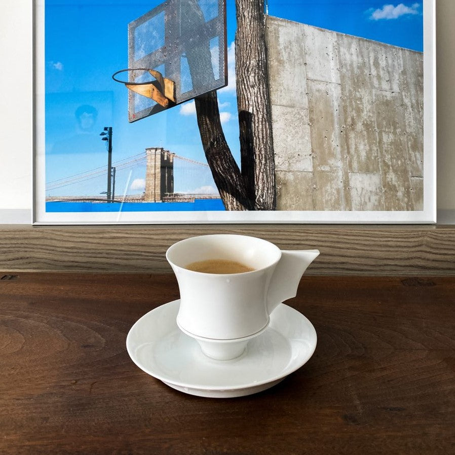 八方新氣藝術白瓷 王俠軍設計 帝國記憶咖啡杯茶杯杯盤組 圓版 