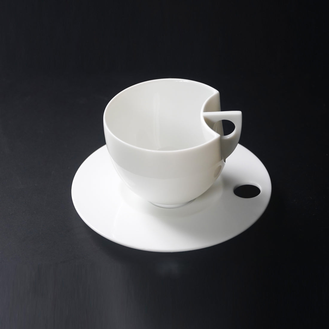 艷陽杯盤組情境照｜適合咖啡與茶的設計茶具