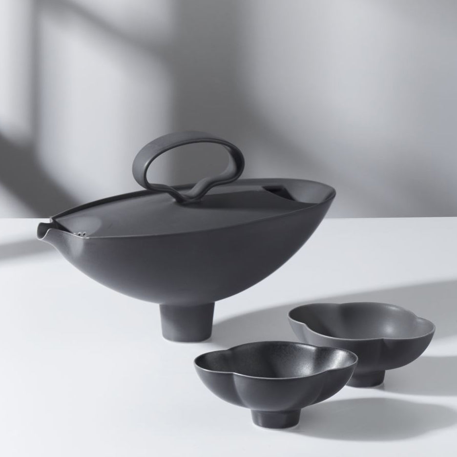 行雲霧黑茶壺與茶杯組｜現代東方黑瓷茶器
