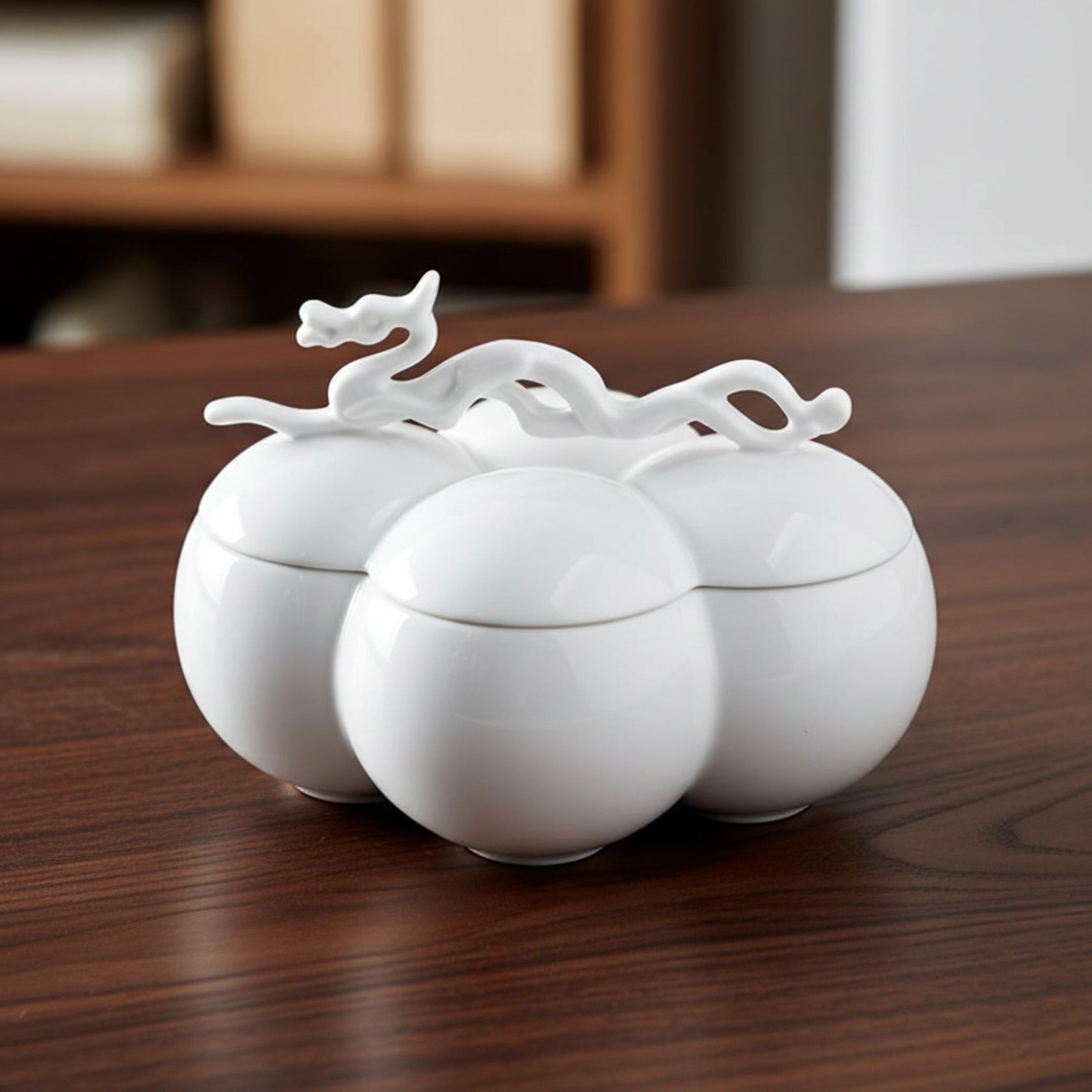 四海遊龍收納盒，白瓷器擺飾｜八方新氣，王俠軍頂級藝術瓷器