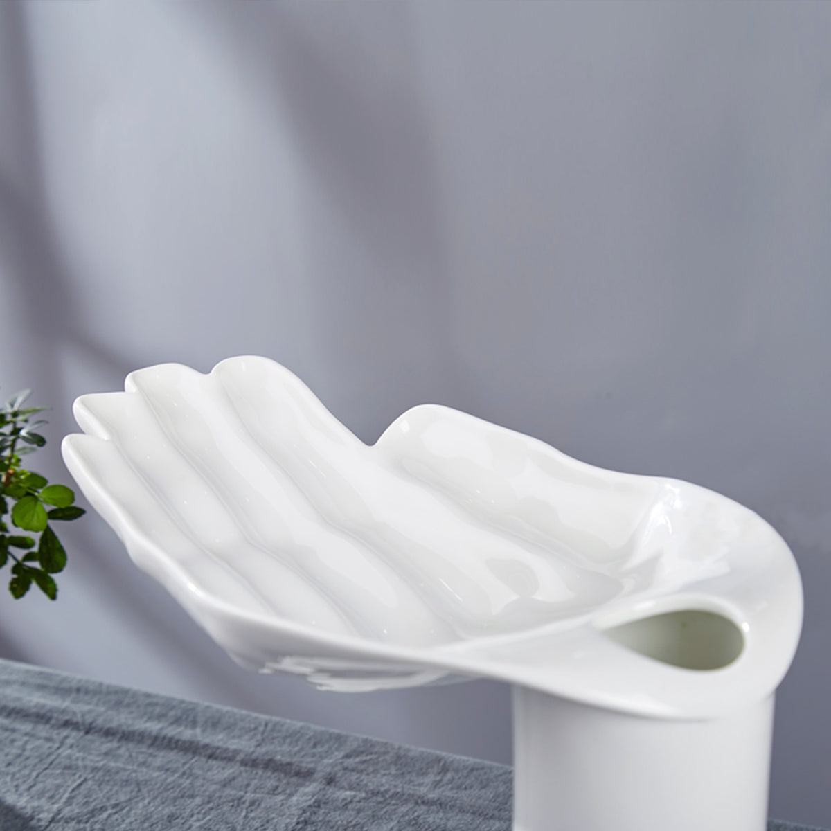 八方新氣 瓷器 托福 陶瓷擺件 水果器皿 王俠軍 水果盤 花架 花瓶 花器 造形花瓶 